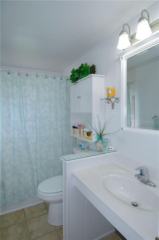 94 Seavey Road Pittsburgh, PA 15223 - Photo 17 of 21 Gallery Image 17