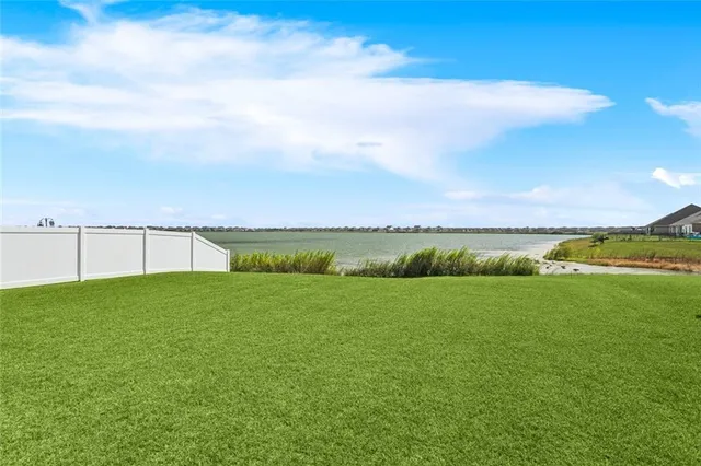 $2,200 | 1378 Banks View Street, Slidell, LA 70461