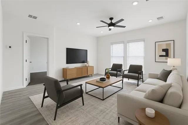 $2,200 | 1378 Banks View Street, Slidell, LA 70461