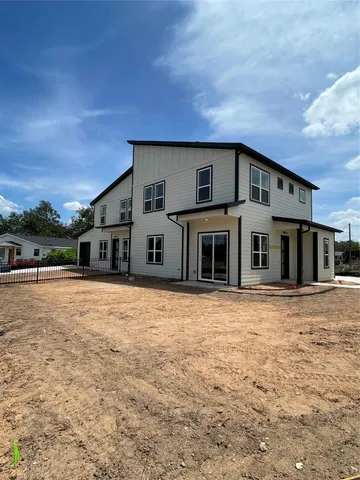 $2,695 | 4701 Wally Avenue, Unit B, Austin, TX 78721