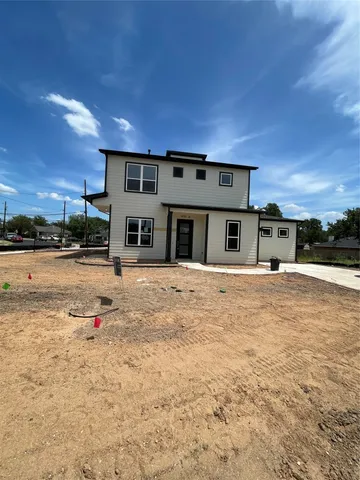 $2,695 | 4701 Wally Avenue, Unit B, Austin, TX 78721