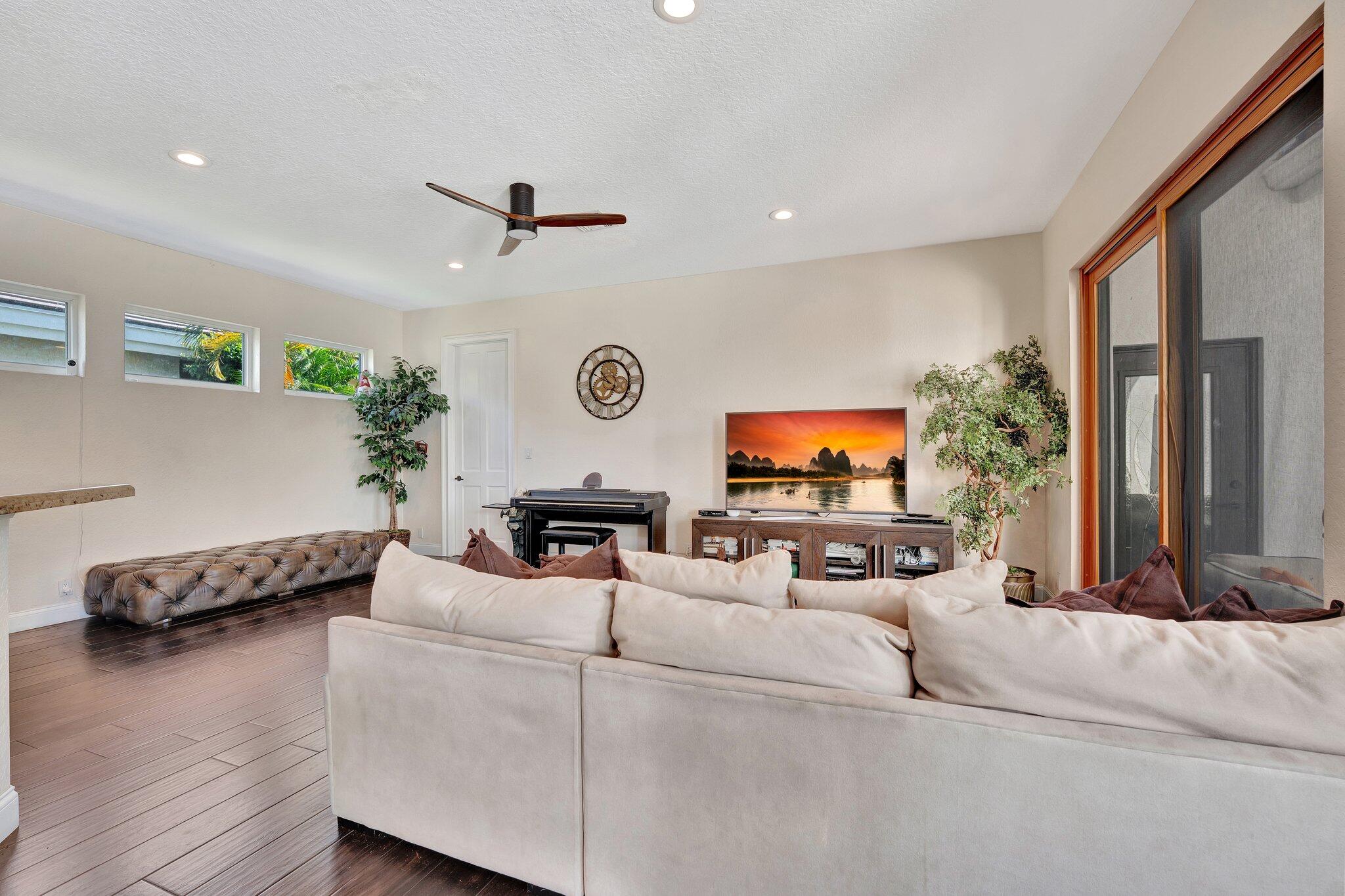 6131 Northwest 30th Avenue Boca Raton, FL 33496 - Photo 45 of 95 seasons 37