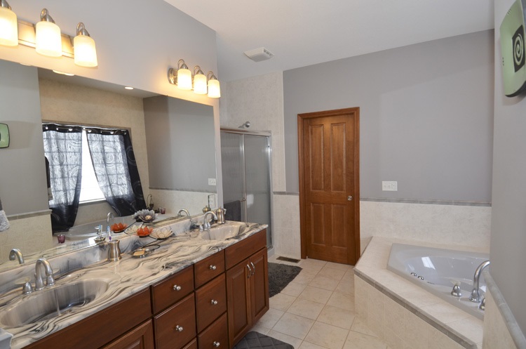 50896 Cobus Ridge Lane Granger, IN 46530 - Photo 14 of 29 Gallery Image 14