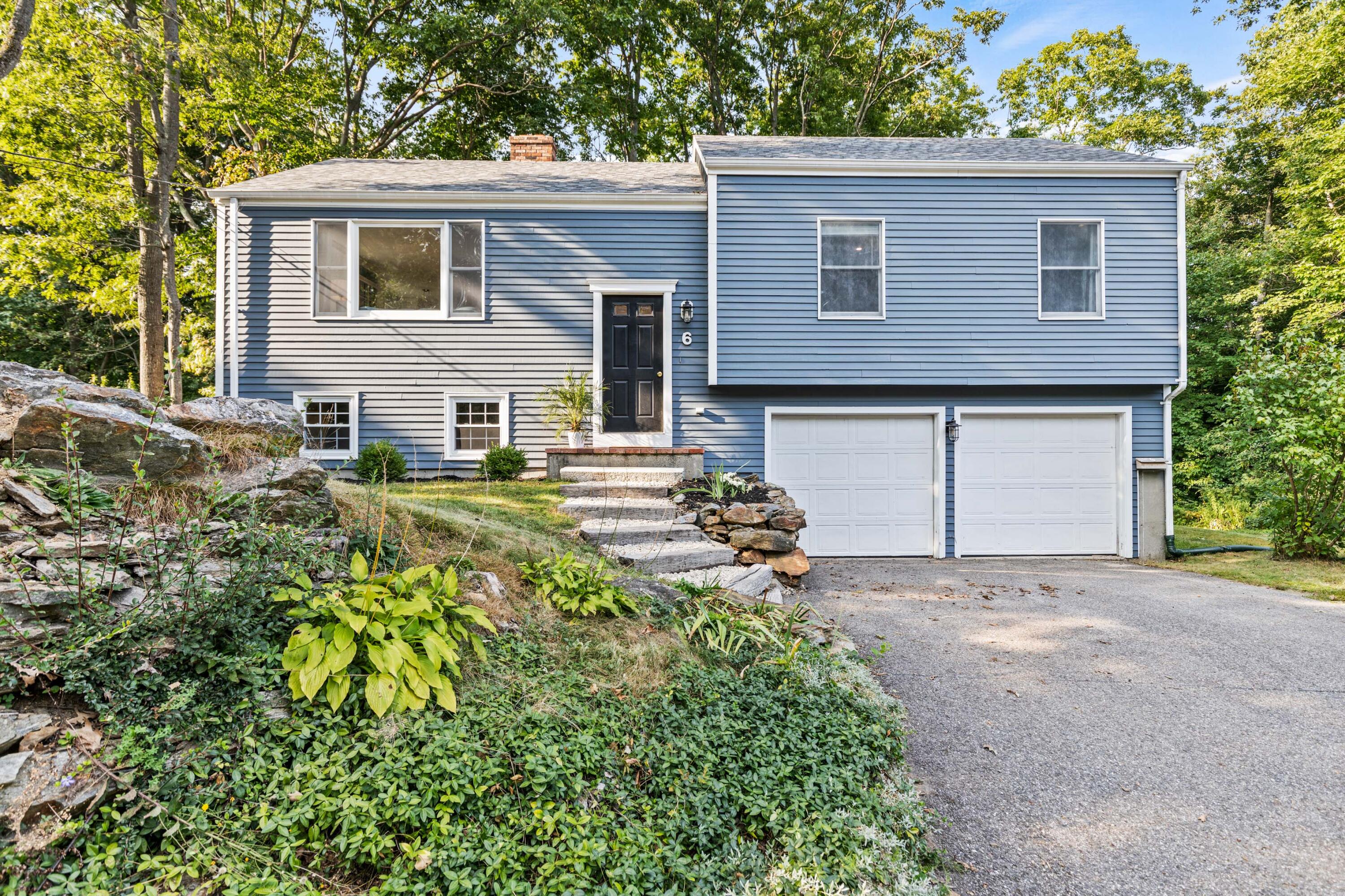 6 Hemlock Hill Road Cape Elizabeth, ME 04107 - Photo 5 of 42 6 Hemlock Hill Cape Elizabeth-035