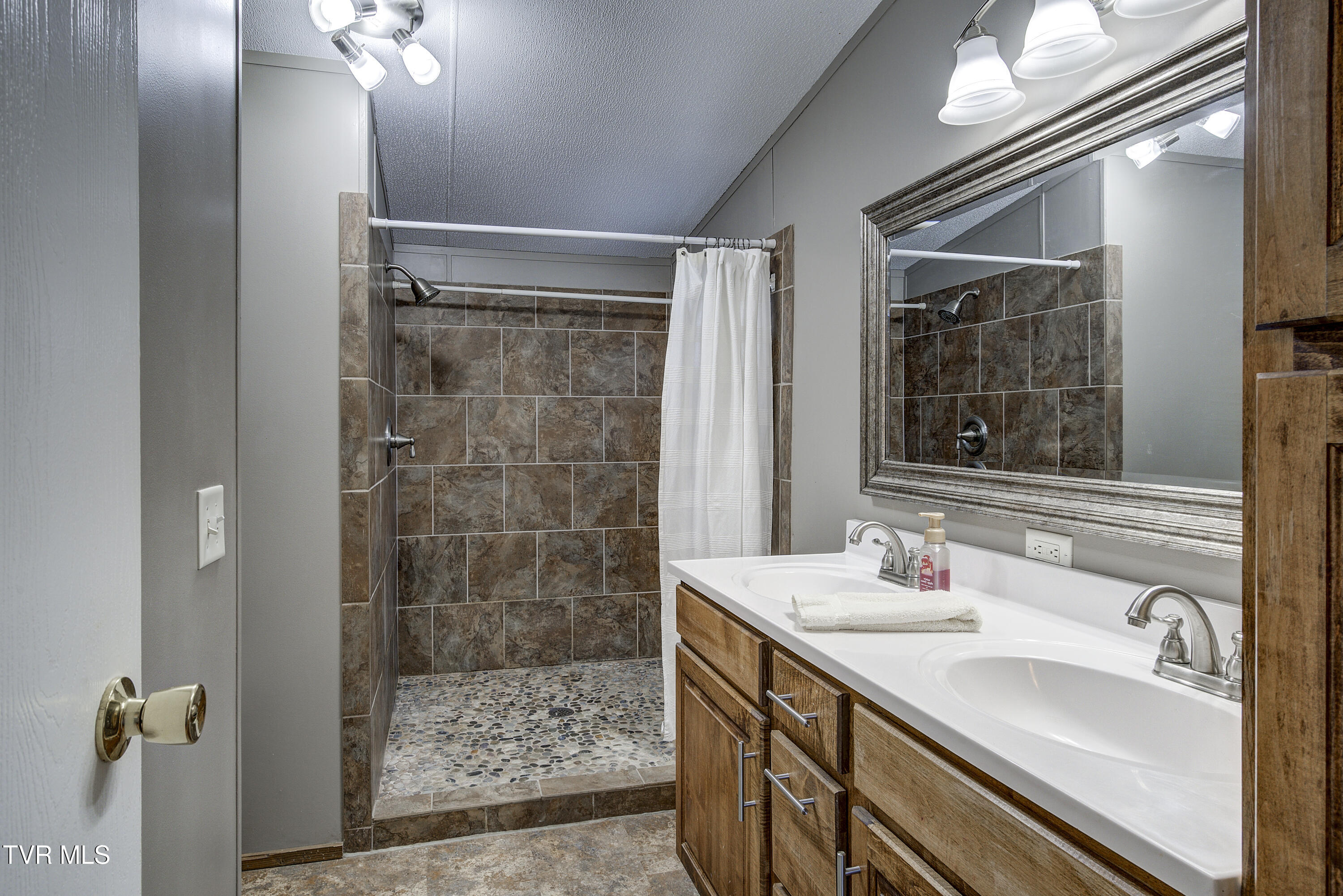 520 Hales Chapel Road Gray, TN 37615 - Photo 30 of 55 HalesChapel-17