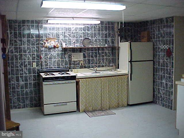 603 Buchland Road Narvon, PA 17555 - Photo 4 of 7 Gallery Image 4