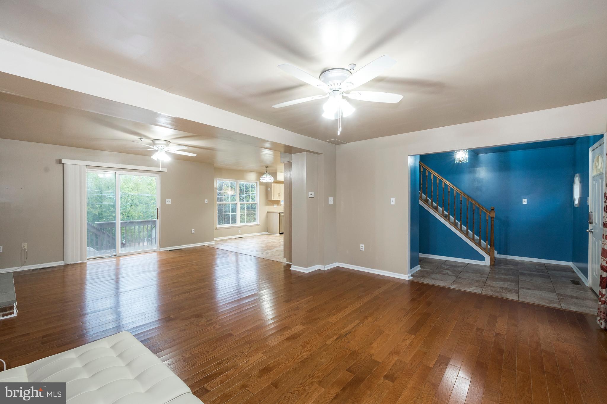 44 Rockwood Road, Unit B Newtown Square, PA 19073 - Photo 2 of 24 Expanded living room