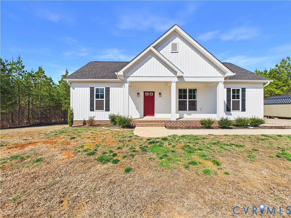 6795 Darlington Heights Road Cullen, VA 23934 - Photo 39 of 44 a front view of a house with a yard