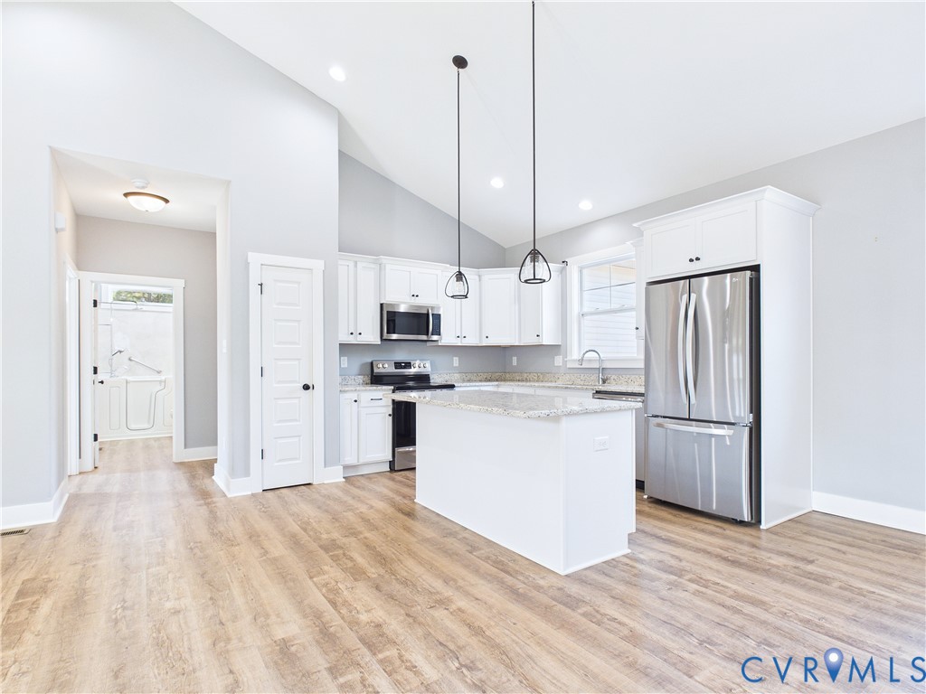 6795 Darlington Heights Road Cullen, VA 23934 - Photo 10 of 42 Kitchen featuring stainless steel appliances, deco