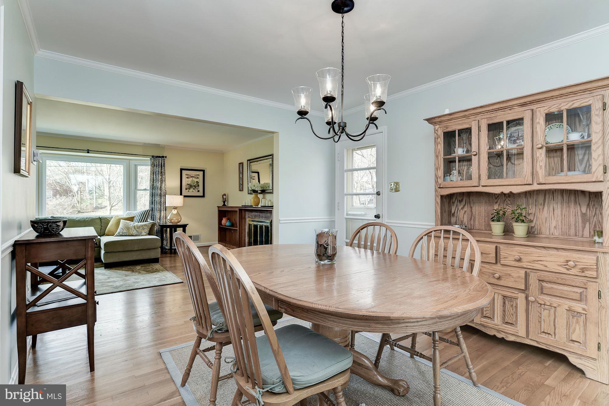 10619 Kinloch Road Silver Spring, MD 20903 - Photo 11 of 30 Dining Room