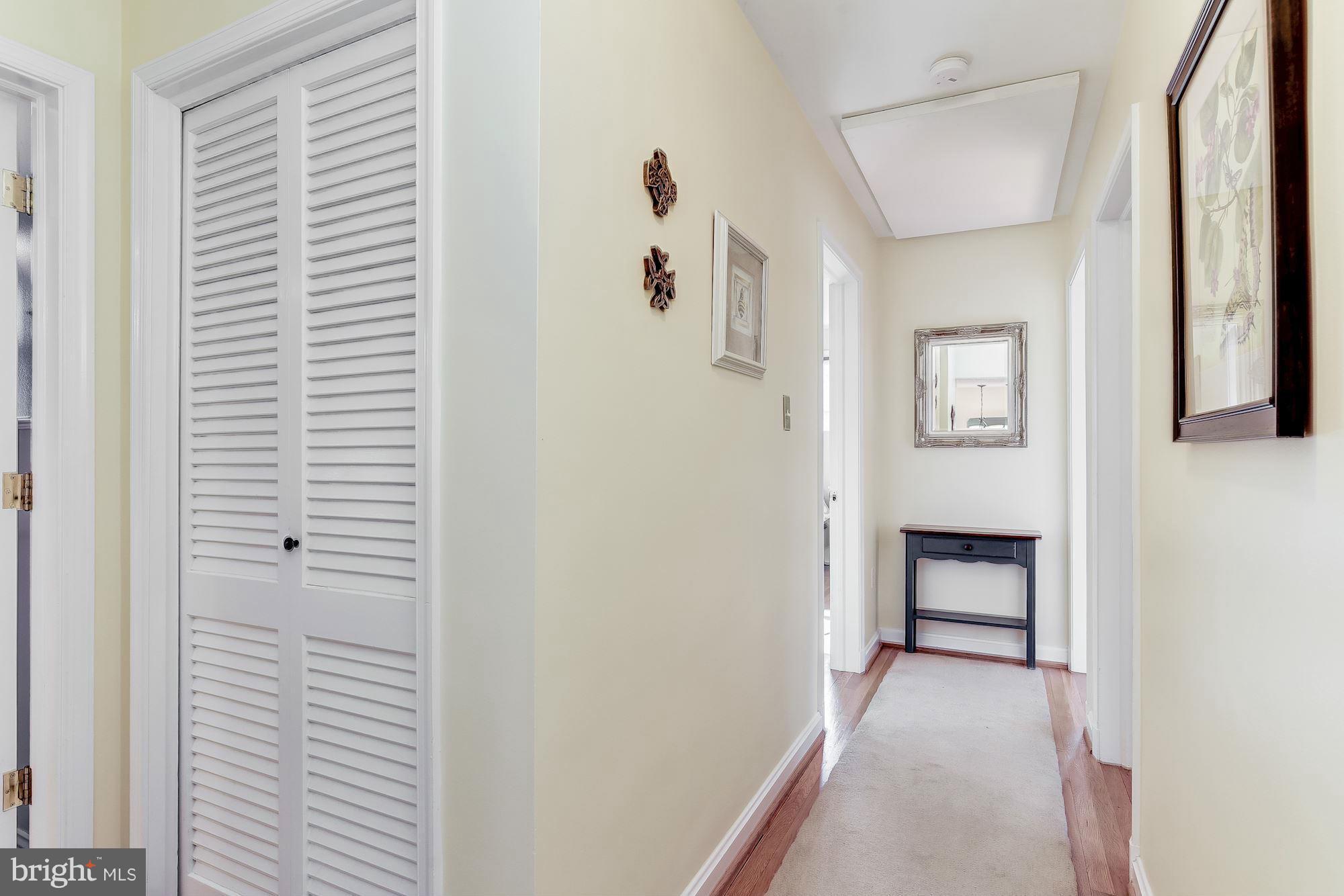 10619 Kinloch Road Silver Spring, MD 20903 - Photo 21 of 30 Hallway