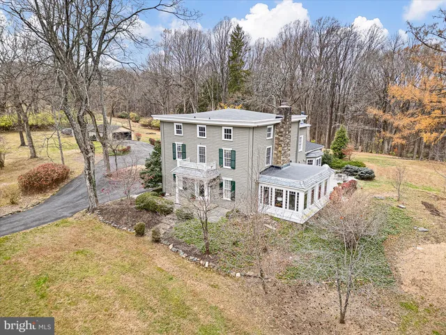 $1,350,000 | 417 Burnt Mill Road, Chadds Ford, PA 19317