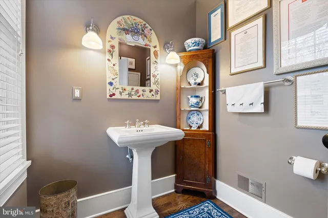 $1,350,000 | 417 Burnt Mill Road, Chadds Ford, PA 19317