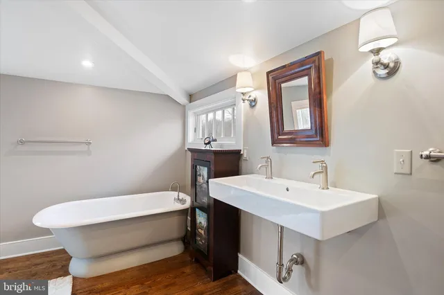 $1,350,000 | 417 Burnt Mill Road, Chadds Ford, PA 19317