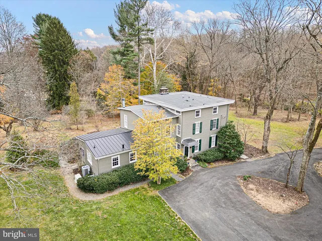 $1,350,000 | 417 Burnt Mill Road, Chadds Ford, PA 19317