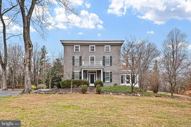 $1,350,000 | 417 Burnt Mill Road, Chadds Ford, PA 19317