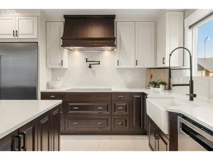 $1,250,000 | 35001 Northeast 91st Avenue, La Center, WA 98629