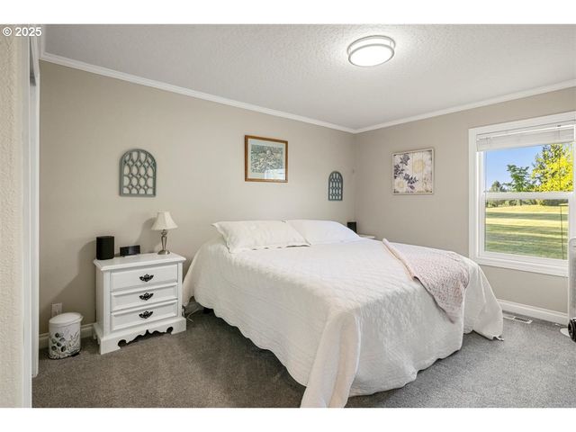 $1,250,000 | 35001 Northeast 91st Avenue, La Center, WA 98629