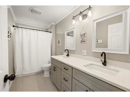 $1,250,000 | 35001 Northeast 91st Avenue, La Center, WA 98629