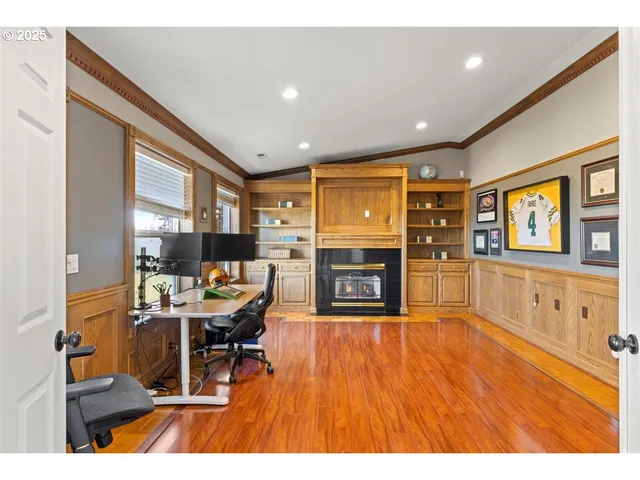 $1,250,000 | 35001 Northeast 91st Avenue, La Center, WA 98629