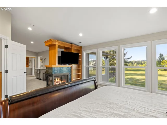 $1,250,000 | 35001 Northeast 91st Avenue, La Center, WA 98629