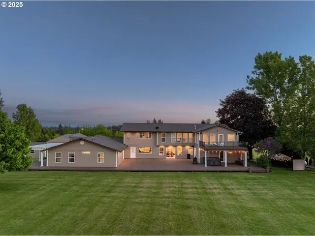 $1,250,000 | 35001 Northeast 91st Avenue, La Center, WA 98629