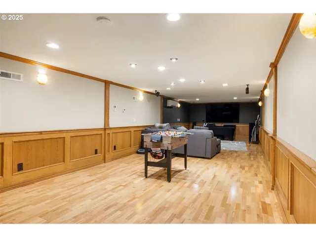 $1,250,000 | 35001 Northeast 91st Avenue, La Center, WA 98629