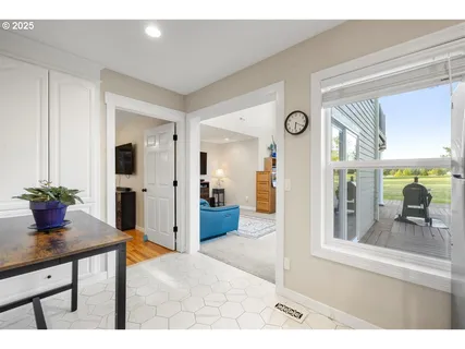 $1,250,000 | 35001 Northeast 91st Avenue, La Center, WA 98629