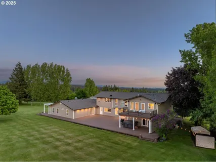 $1,250,000 | 35001 Northeast 91st Avenue, La Center, WA 98629