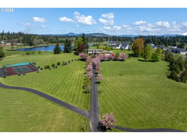 $1,250,000 | 35001 Northeast 91st Avenue, La Center, WA 98629
