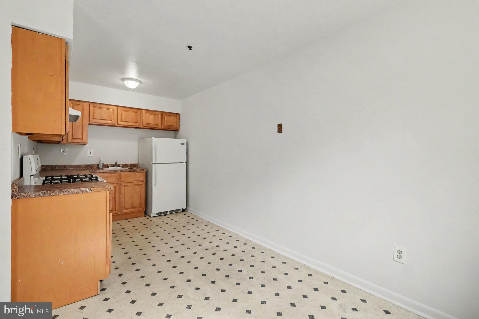 1600 Church Road, Unit C212 Wyncote, PA 19095 - Photo 7 of 19 Gallery Image 7