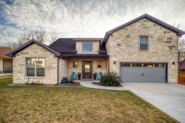 $615,000 | 160 Nuuanu Lane, Bastrop, TX 78602