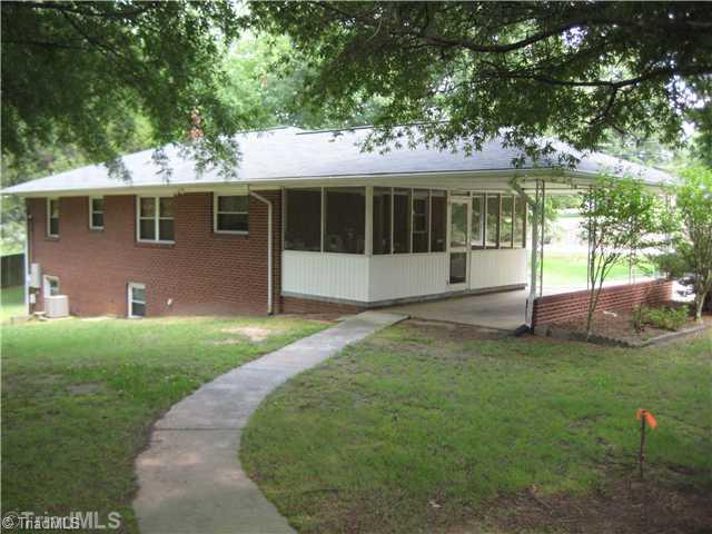 5038 Arnold Road Lexington, NC 27295 - Photo 3 of 14 Exterior Back.