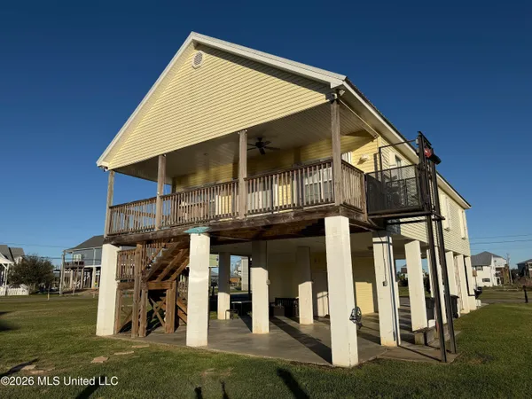 $2,500 | 4014 Kyushu, Bay St. Louis, MS 39520