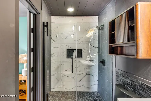 $290,000 | 6829 Thomas Drive, Unit 408, Panama City, FL 32408