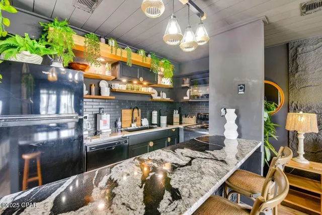 $290,000 | 6829 Thomas Drive, Unit 408, Panama City, FL 32408