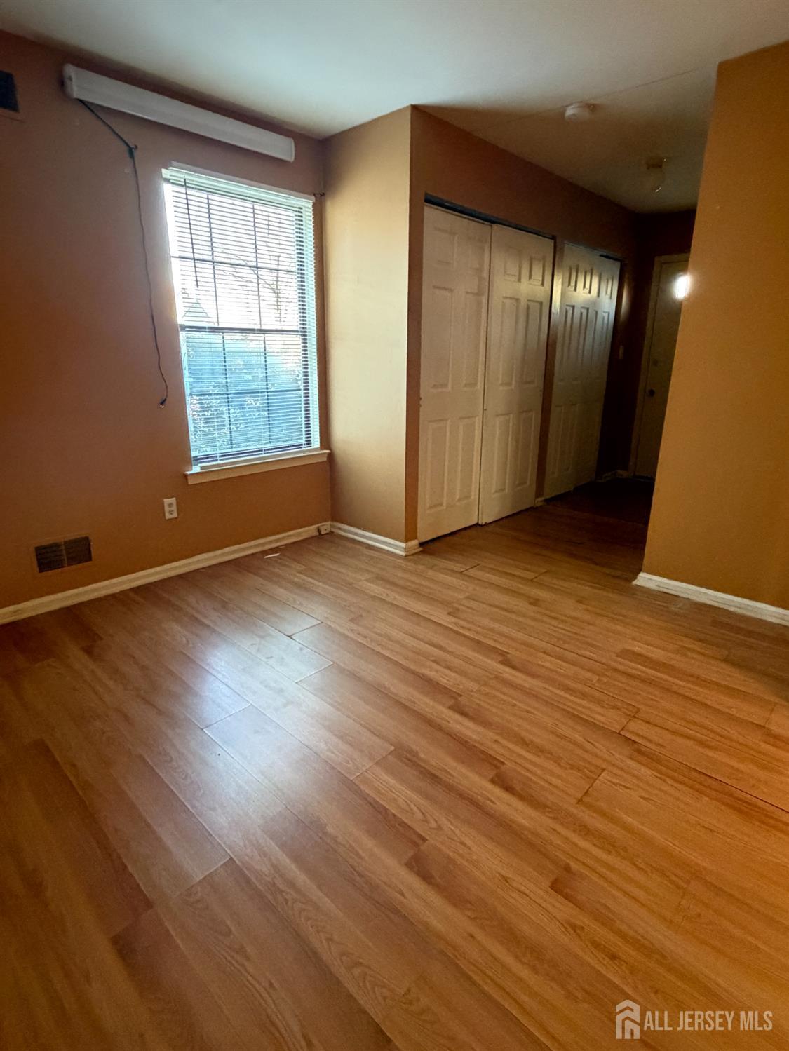 1202 Woodbridge Commons Way Iselin, NJ 08830 - Photo 16 of 19