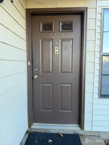 $2,650 | 1202 Woodbridge Commons Way, Iselin, NJ 08830