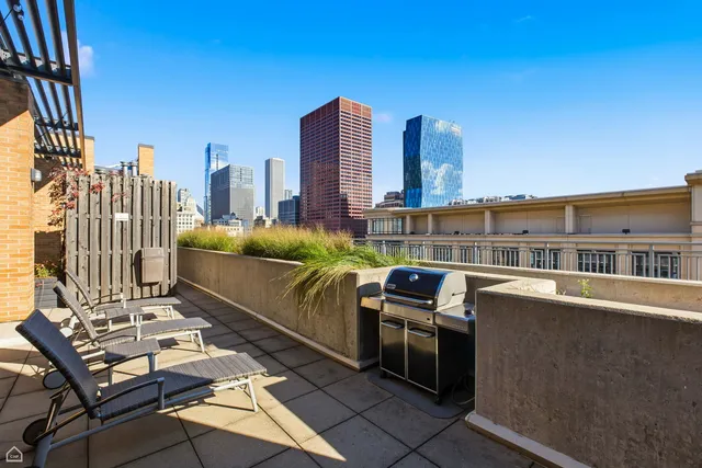 $390,000 | 520 South State Street, Unit 1503, Chicago, IL 60605