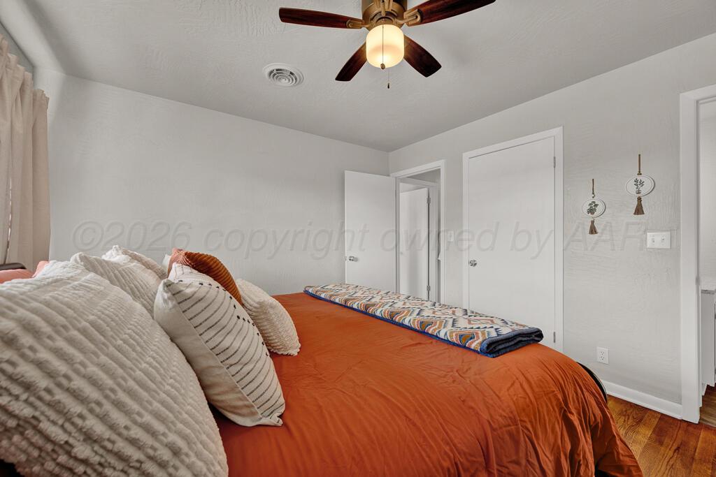 810 Charles Avenue Panhandle, TX 79068 - Photo 23 of 29 master bedroom 2