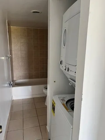 $1,700 | 4164 Inverrary Drive, Unit 803, Lauderhill, FL 33319