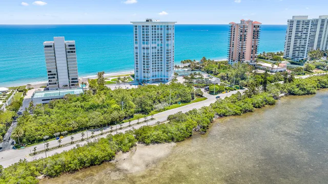 $1,750,000 | 5200 North Ocean Drive, Unit 2003, Singer Island, FL 33404