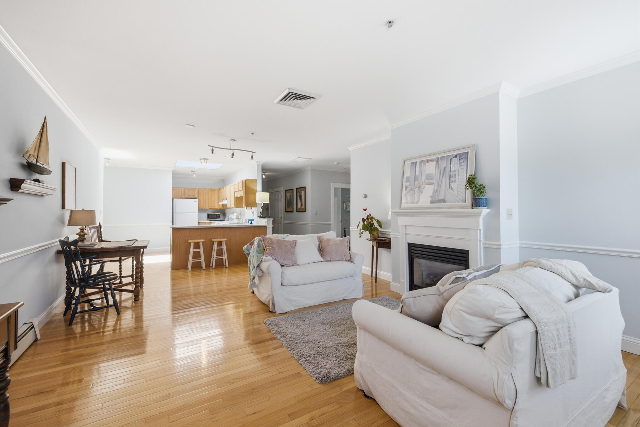 106 Farragut Way, Unit 366 Kennebunk, ME 04043 - Photo 10 of 53 Gleaming hardwood floors