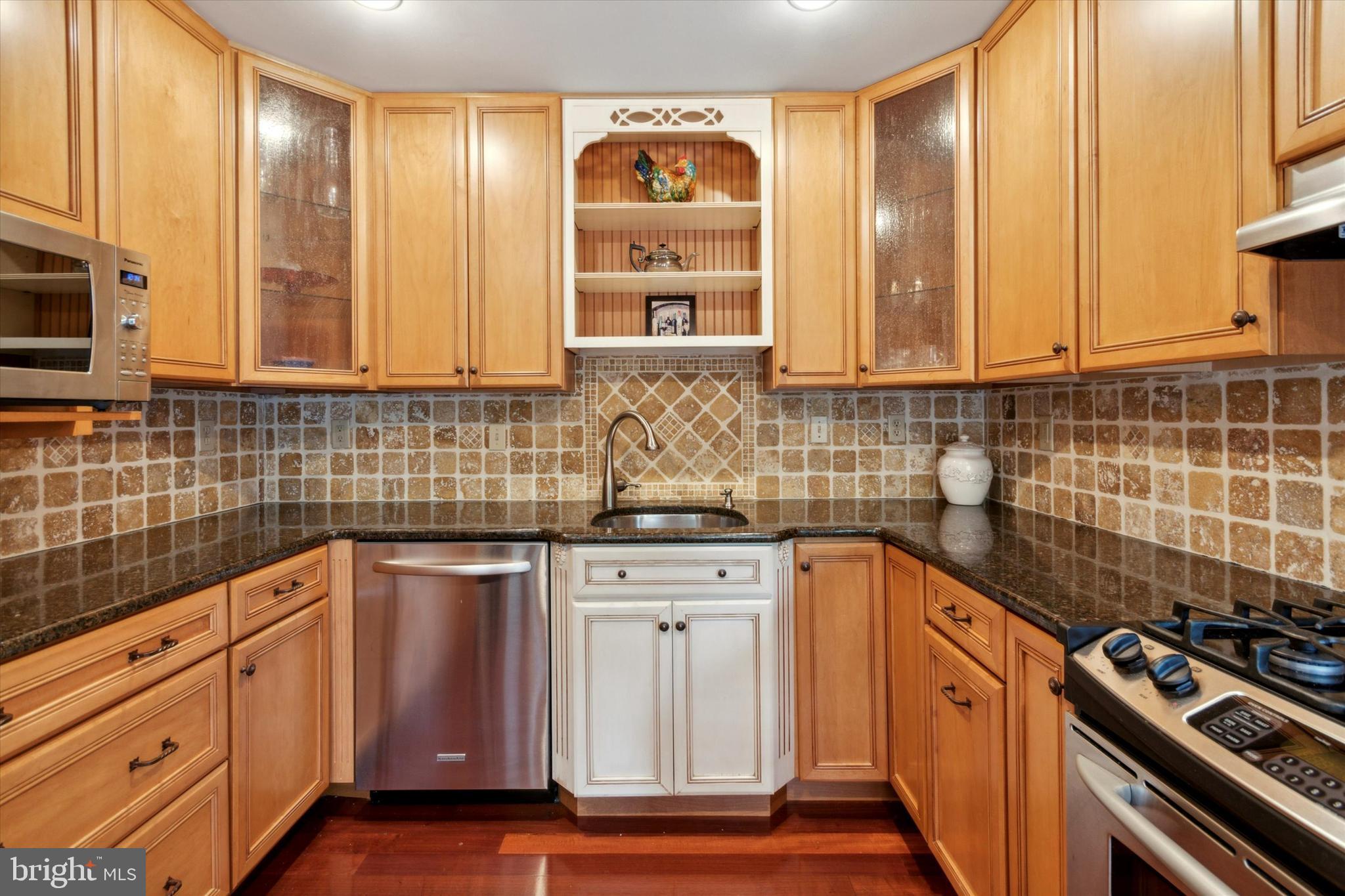 4 Lantern Lane Chesterbrook, PA 19087 - Photo 9 of 34