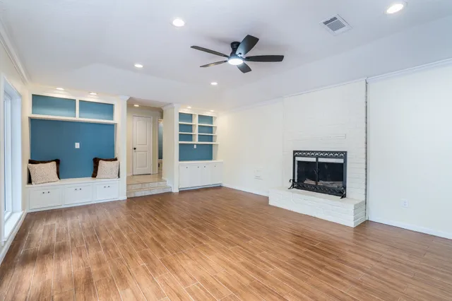 $400,000 | 12835 Chimes Drive, Houston, TX 77077