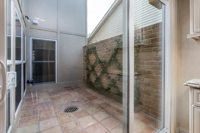 $400,000 | 12835 Chimes Drive, Houston, TX 77077