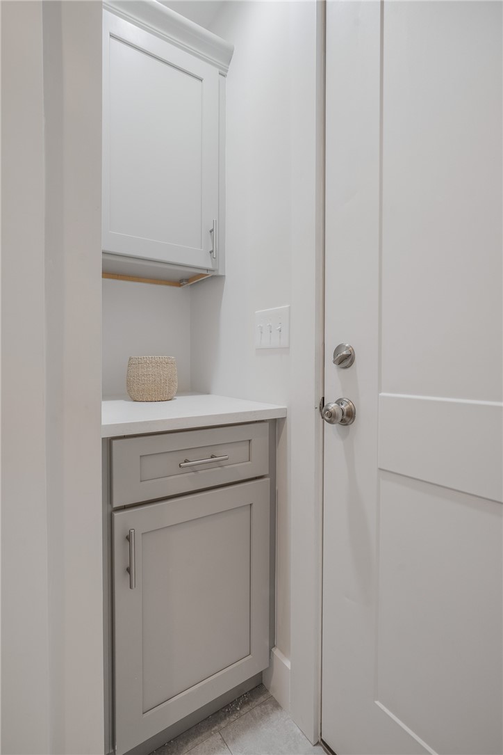 2 Trinity Way Johnston, RI 02919 - Photo 6 of 49
