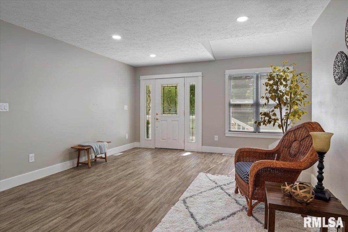 1529 North Stephens Avenue Springfield, IL 62702 - Photo 8 of 40