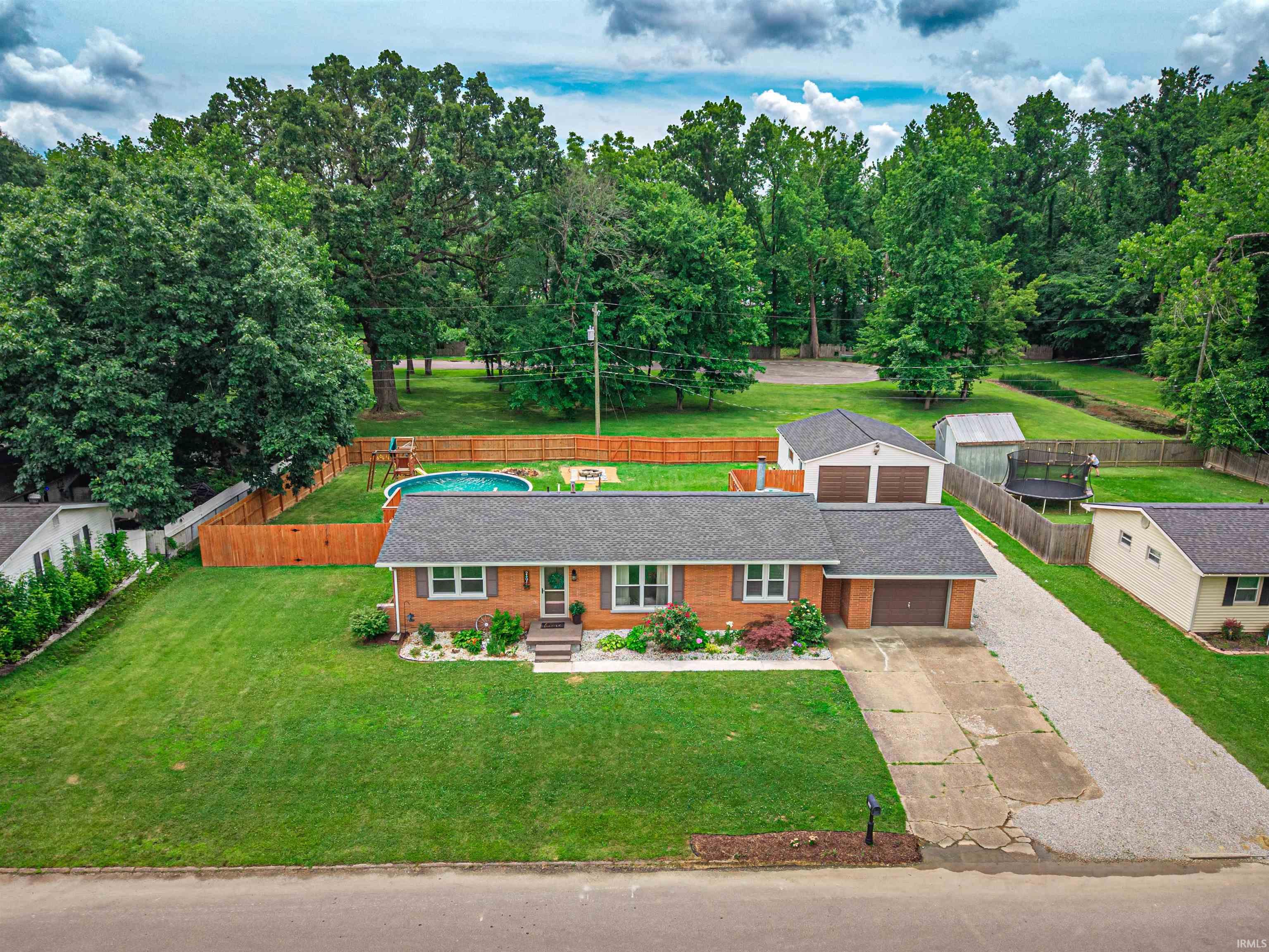 2606 Lexington Road Evansville, IN 47720 - Photo 40 of 41 Gallery Image 40