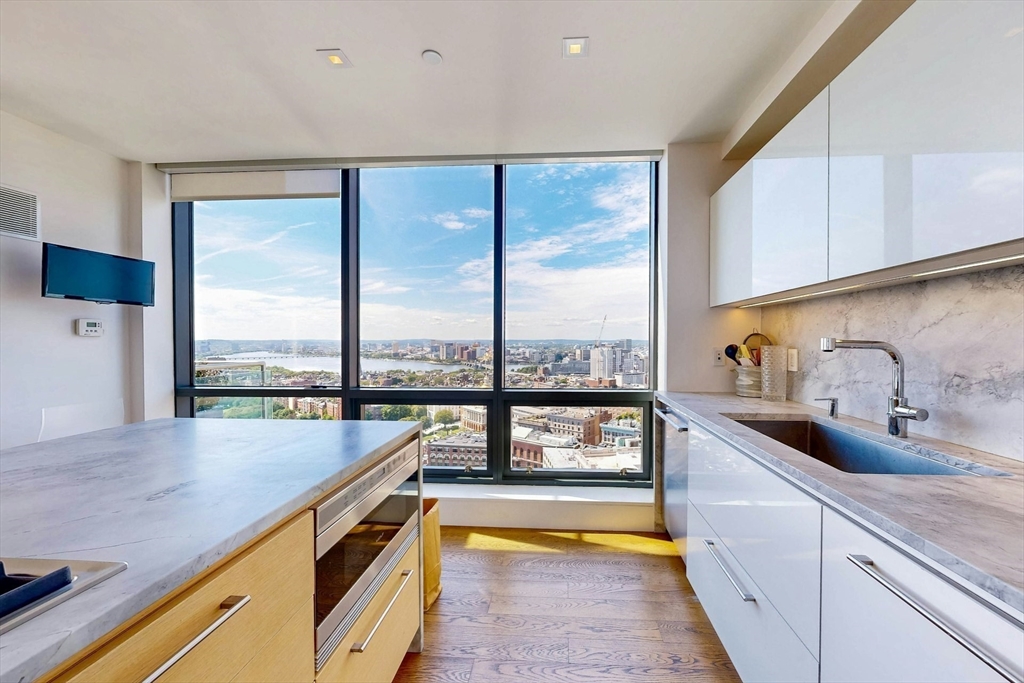 45 Province Street, Unit PH2A Boston, MA 02108 - Photo 17 of 42